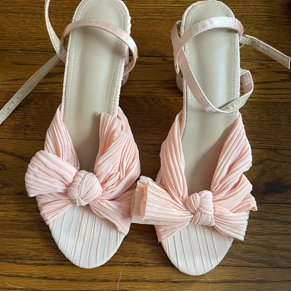 Pink bow chunk heels - Picture 3 of 3
